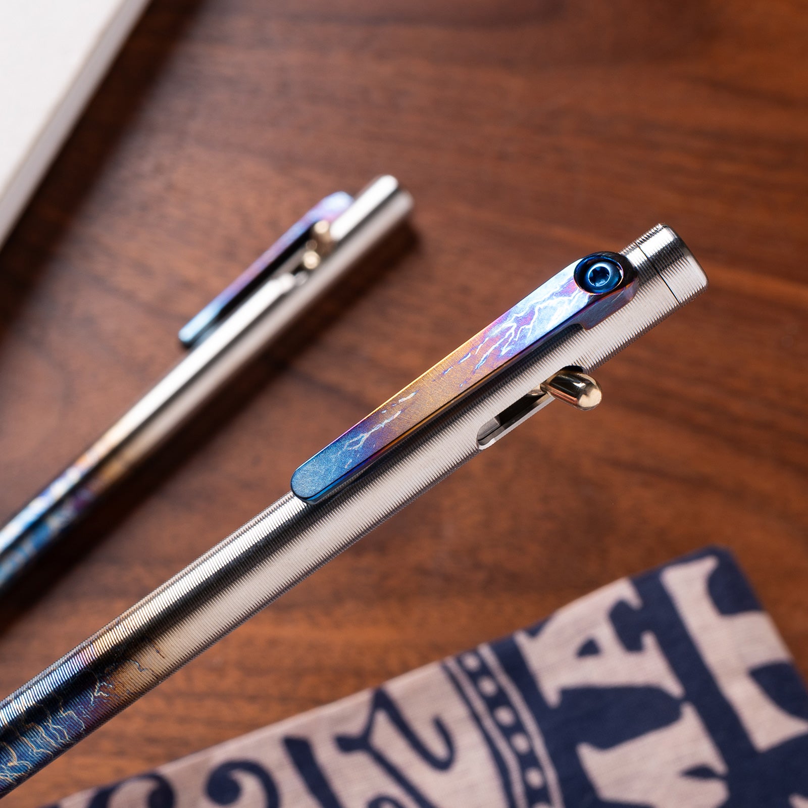 Aurora Switch Pen – Tactile Turn